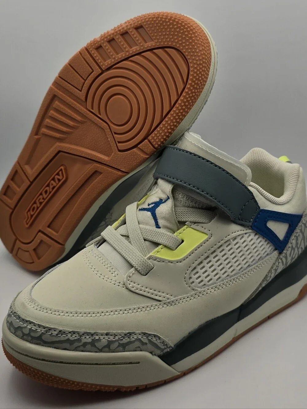 Jordan Spizike Low Kids Neutral, Navy & Lime Hook-and-Loop Sneakers